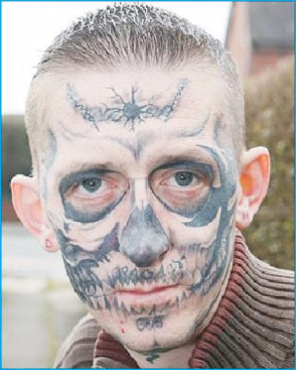 tattoo skull on face..jpg