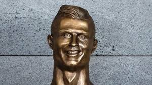 ronaldo.jpg.5dbf41986ec6f408faea64936d666c72.jpg