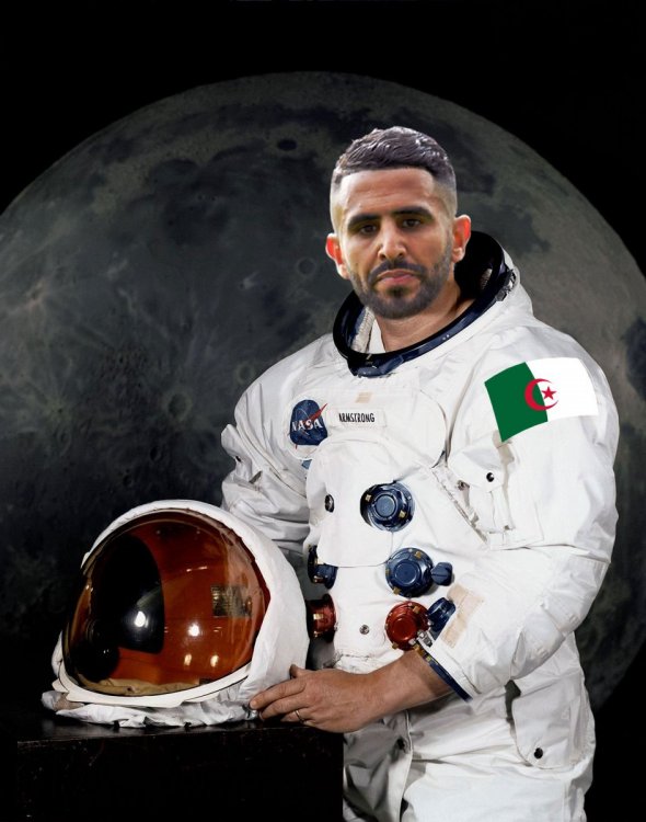 mahrez-moon.jpg