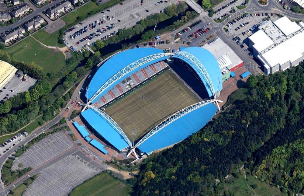 5a08a5bd666b2_stadium2.thumb.jpg.a3202bd44ec16724913bbe4981204cc6.jpg