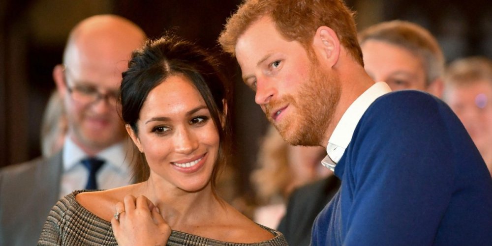 meghan-markle.thumb.jpg.8177cfbb0300f16ef2ef8f5c7dc3ae12.jpg