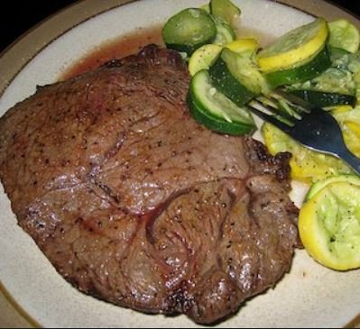 steak.JPG.b870d5f34c028b86a57163dffd0f0392.JPG