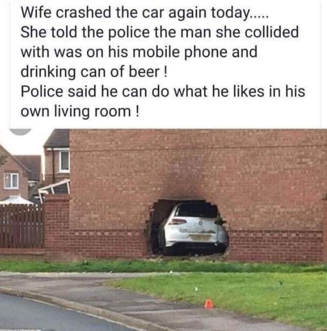 wifecrash.JPG.6d9fbbf241b87ee3b35e278d7e27d387.JPG