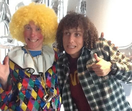 DLclown.JPG.870f6f91d9f297ea90e0f9c7a2a23292.JPG