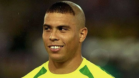 ronaldo.jpg.55ac42454ea11676c863e45dfd3d5442.jpg