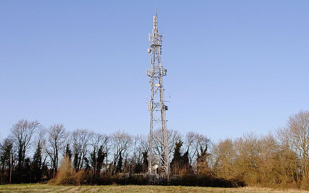 mobile_phone_mast_3371909b.jpg.9681230d80022ceed59bf53794a9175a.jpg