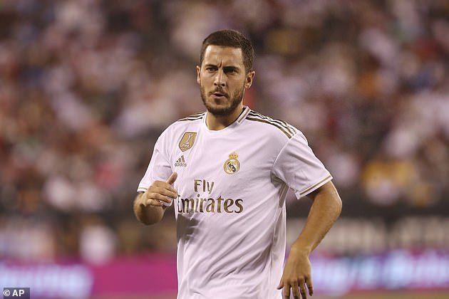 16624168-8721699-Hazard_reportedly_turned_up_for_Real_Madrid_s_pre_season_seven_k-a-1_1599810755985.jpg.a0420f1aa2f81853eb582a723f16386c.jpg