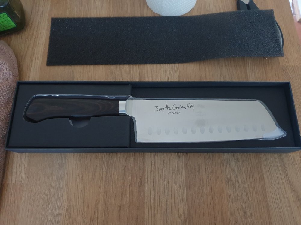knife.thumb.jpg.c1416ffb38ba4074e77719af403461da.jpg