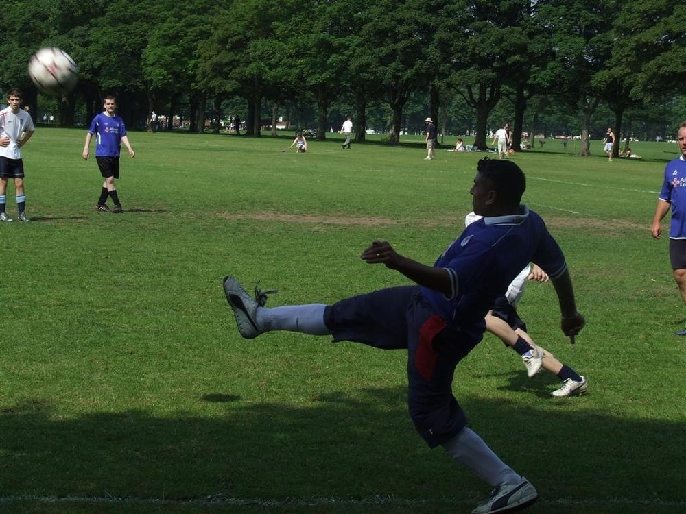 ftfootygame034largefa2.jpg