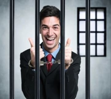 1997210595_Happyprisoner.JPG.8fa5bcbfc5a382757976c9b229ac5bba.JPG