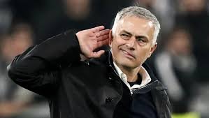 mourinho.jpg.899db1be6a82e13647643d8c2984f9f7.jpg