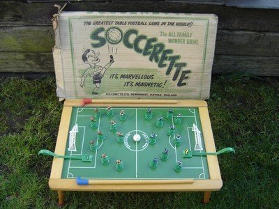 soccerette-1960s-table-top-magnetic_360_45b22d581e4ccd6114297030cc1cd2b4.jpg.46397d68e37566c0431c57a981b717fa.jpg