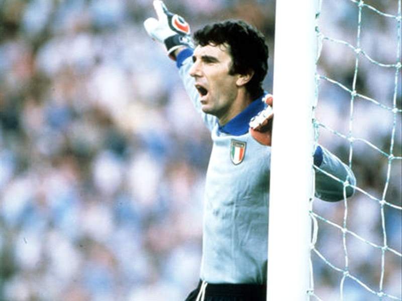 zoff.jpg.0fd14c5b5407625635a2d0bdd5131153.jpg