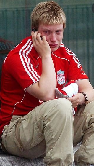 628697714_Liverpoolcry.JPG.2d9c6daeb321632f5f3e95f0a44c07c4.JPG