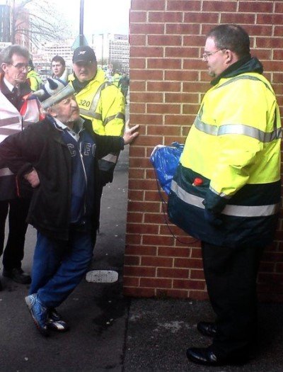 Bernie-at-Sheff-U.jpg.ce789b5804ea3377959e78b55ef2814c.jpg