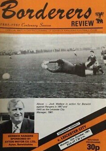 Leicester-programme.jpg.21f22f294f23fb9429fd6984d27dcda7.jpg