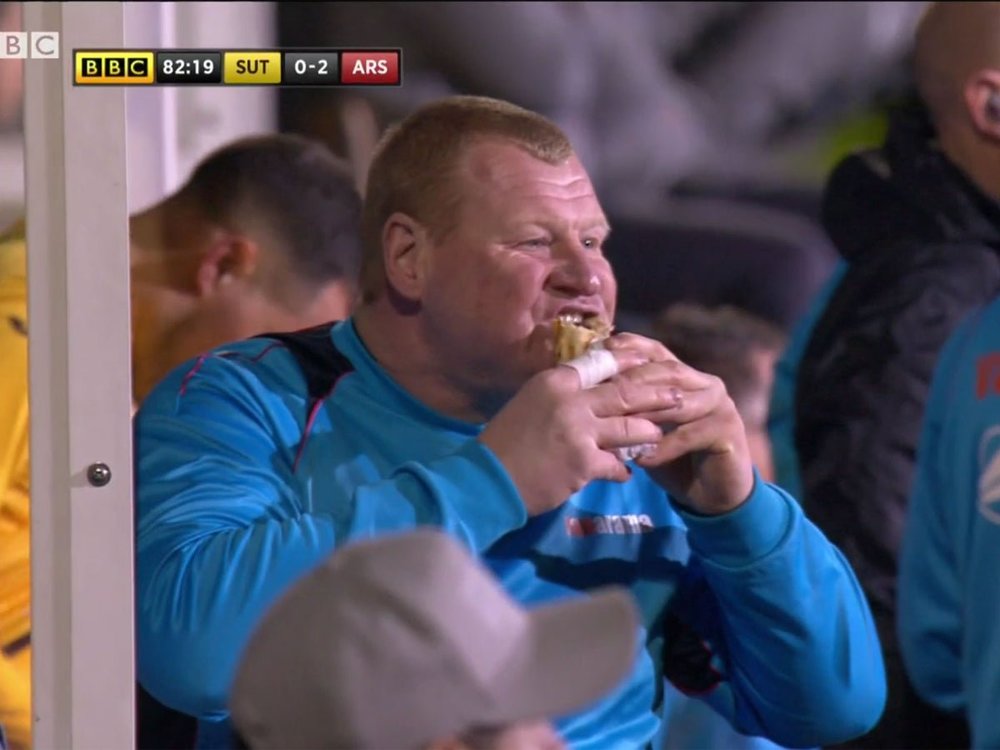 wayne-shaw.thumb.jpg.38236f55fdce4d31d278964a3000c943.jpg