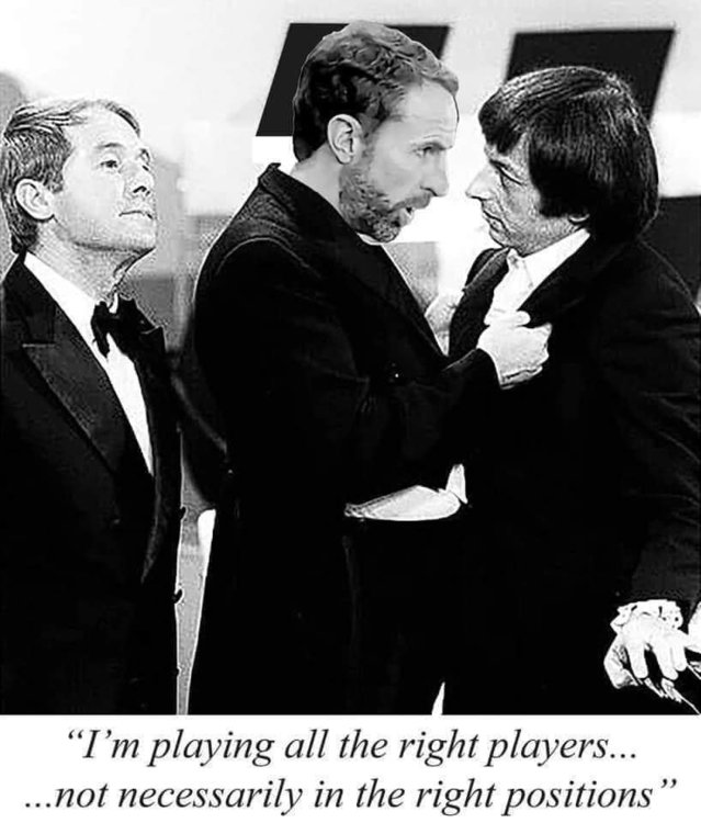 MORECAMBE wISE.jpg