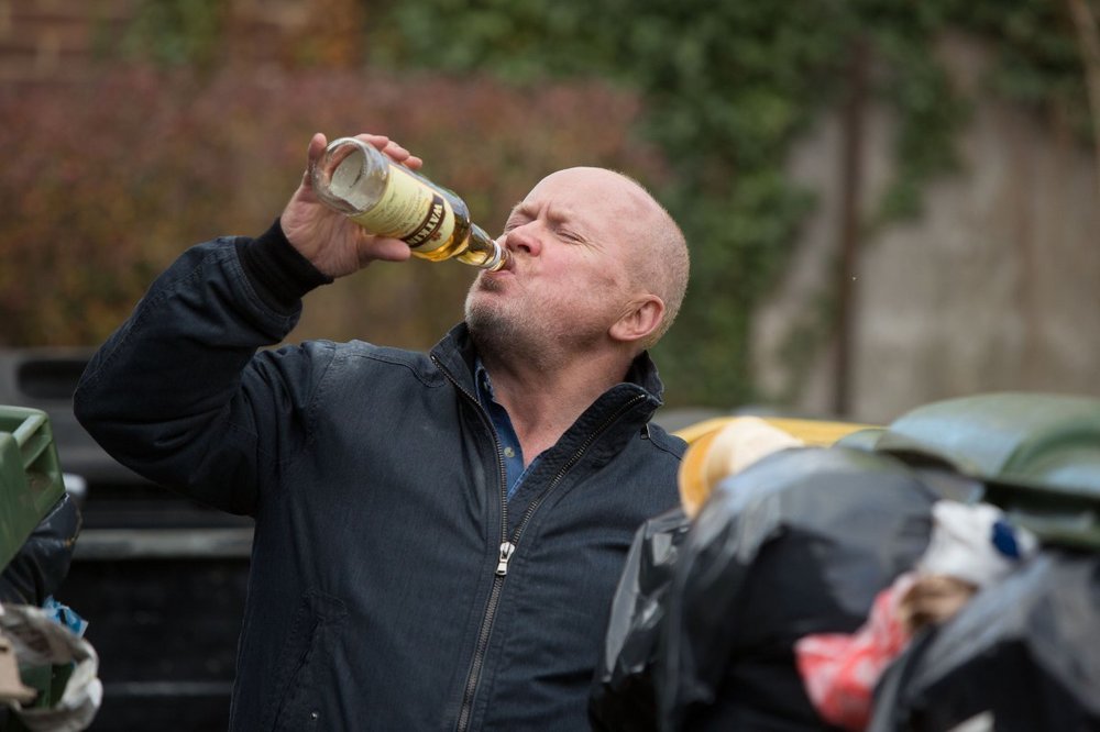 9794986-low_res-eastenders.jpg