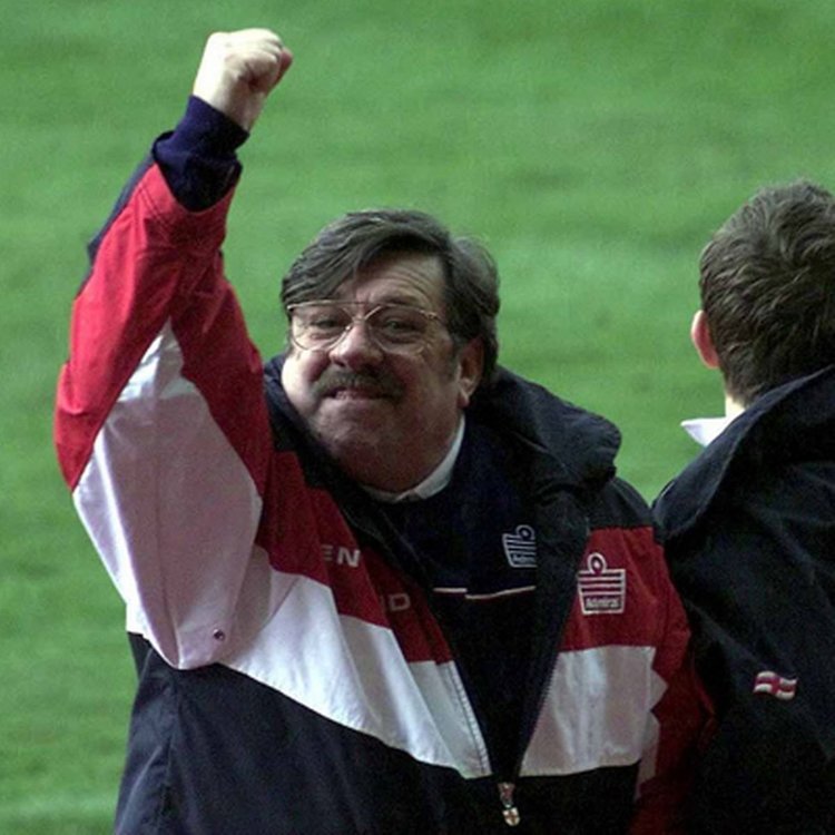 Ricky Tomlinson in Mike Bassett_ England Manager.jpeg