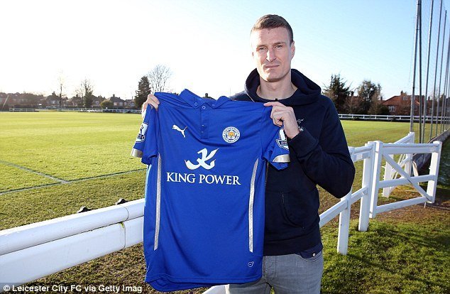2544D0A700000578-0-Robert_Huth_has_joined_Leicester_City_on_loan_until_the_end_of_t-a-18_1422879920885.jpg