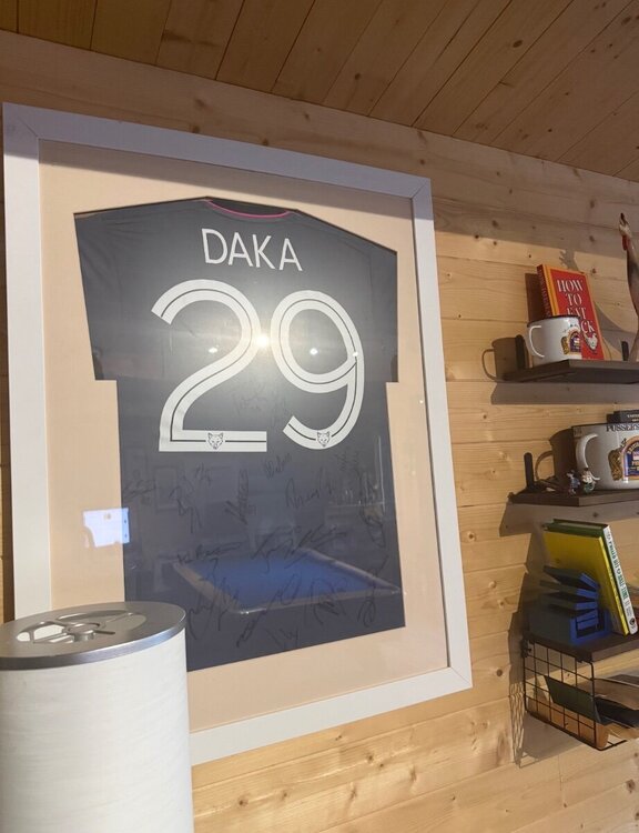 IMG_0366.thumb.jpeg.a280a639bd9f4ea56ca9e9c3f7d07f49.jpeg